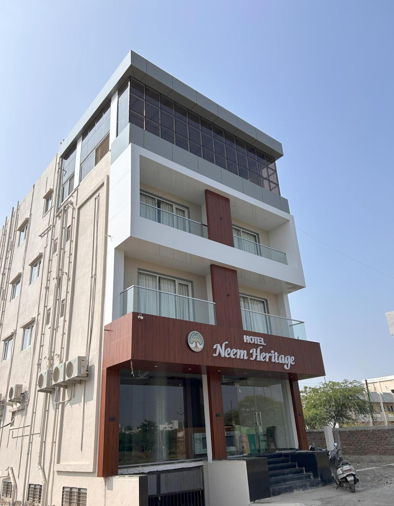 Hotel Neem Heritage Širdi Exteriér fotografie